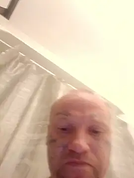 Snapshot of AstralPhase900 chatting on June 10, 2026, 10:36 am AstralPhase900 online show from June 10, 2026, 10:36 am