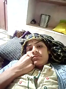 Snapshot of Janki_cute chatting on February 11, 2026, 4:23 pm Janki cute online show from February 11, 2026, 4:23 pm