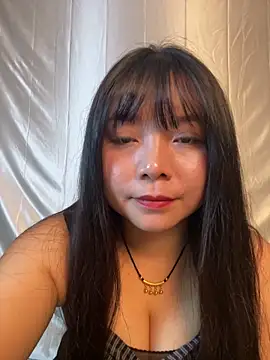 Snapshot of LP-47 chatting on November 26, 2025, 2:40 pm LP-47 online show from November 26, 2025, 2:40 pm