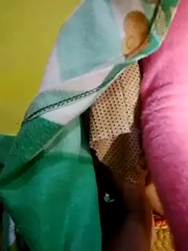 Miss khusi online show from December 18, 2025, 7:09 pm