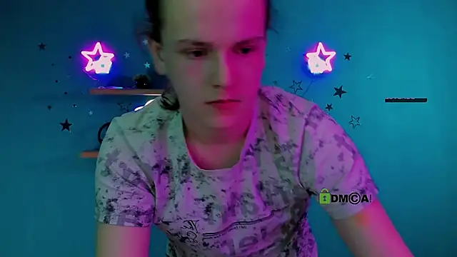 Snapshot of leo_void chatting on February 16, 2026, 7:43 pm leo void online show from February 16, 2026, 7:43 pm