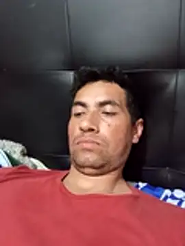 Snapshot of zeusdiosd chatting on December 16, 2025, 11:32 pm zeusdiosd online show from December 16, 2025, 11:32 pm