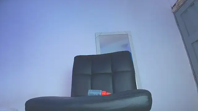 Snapshot of Brianny_X chatting on March 1, 2026, 10:45 pm Brianny X online show from March 1, 2026, 10:45 pm