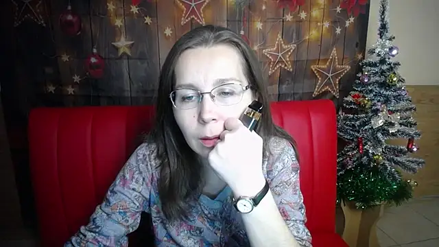 DaisyEdit online show from December 21, 2025, 6:09 am