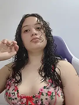 Alana 444 online show from May 23, 2026, 2:39 am