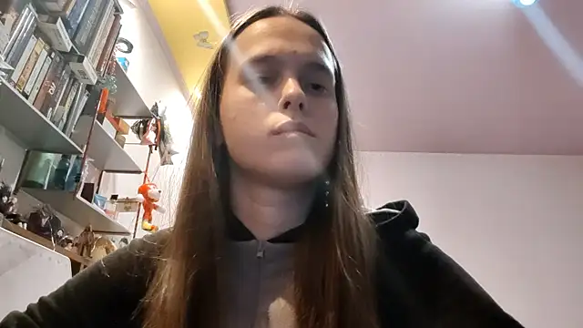 SophieHazely online show from January 17, 2026, 10:53 am