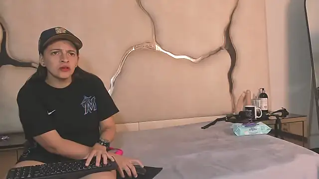 Alyssa Noah online show from March 6, 2026, 3:03 am