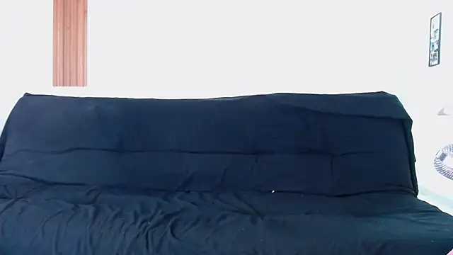 sexymusclegoddess online show from March 18, 2026, 1:14 pm