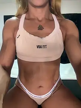 Snapshot of sexymusclegoddess chatting on May 20, 2026, 1:12 am sexymusclegoddess online show from May 20, 2026, 1:12 am
