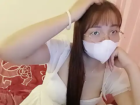 BabyDoll1999 online show from February 18, 2026, 7:21 pm