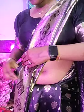 Muskan4156 online show from February 14, 2026, 10:23 am