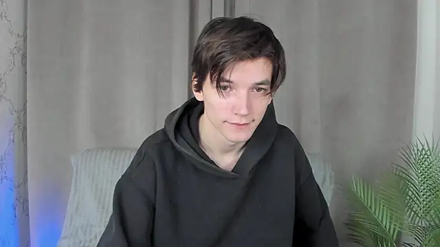 Snapshot of Collin_Carp chatting on December 3, 2025, 11:08 am Collin Carp online show from December 3, 2025, 11:08 am