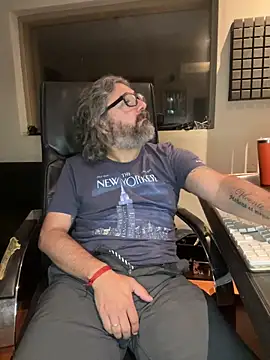 maxxporong online show from December 20, 2025, 3:30 pm