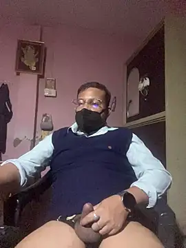 Saxymood1111 online show from February 17, 2026, 12:45 pm