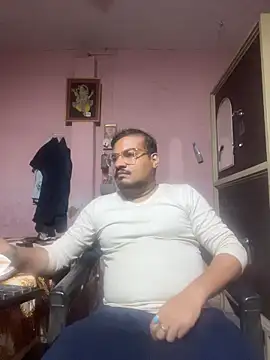 Saxymood1111 online show from February 26, 2026, 3:44 pm