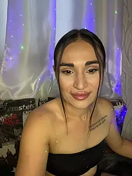 Snapshot of MonikaSi chatting on June 10, 2026, 3:55 pm MonikaSi online show from June 10, 2026, 3:55 pm