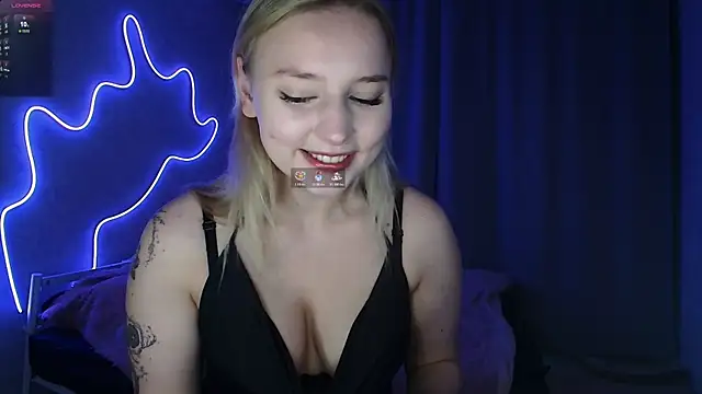  K1ra S1n  online show from December 2, 2025, 5:35 am