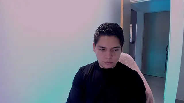 Snapshot of Asta_YunoXXX chatting on June 3, 2026, 10:26 pm Asta YunoXXX online show from June 3, 2026, 10:26 pm