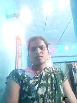 Snapshot of Savitalodhipal chatting on December 1, 2025, 3:06 pm Savitalodhipal online show from December 1, 2025, 3:06 pm