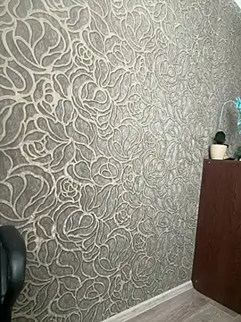 Sweet little gir online show from June 11, 2026, 3:54 pm
