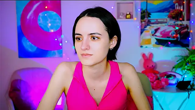 Snapshot of KateWillows chatting on February 10, 2026, 3:54 am KateWillows online show from February 10, 2026, 3:54 am