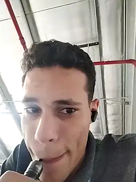 Garra55555 online show from December 3, 2025, 11:30 am