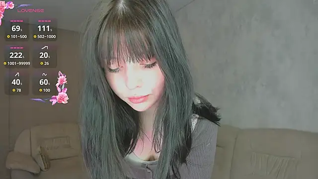 Snapshot of JaneMolane chatting on March 23, 2026, 2:32 pm JaneMolane online show from March 23, 2026, 2:32 pm