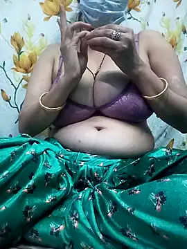 Ritika Raniii online show from December 17, 2025, 10:43 am