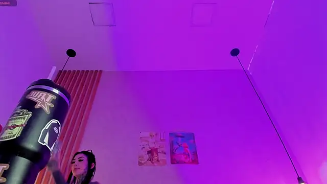 Valerykat  online show from March 4, 2026, 12:11 pm