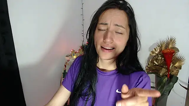 Snapshot of Megaan-love5 chatting on November 30, 2025, 5:55 am Megaan-love5 online show from November 30, 2025, 5:55 am