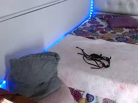 Pandora-horn online show from December 19, 2025, 5:14 am