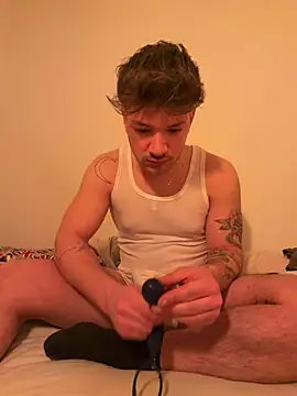 Snapshot of Ricz02 chatting on March 29, 2026, 1:38 am Ricz02 online show from March 29, 2026, 1:38 am