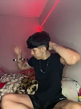 Snapshot of wil_hot chatting on November 29, 2025, 5:10 am wil hot online show from November 29, 2025, 5:10 am