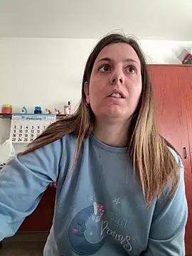 Sareyxon online show from February 26, 2026, 9:08 am