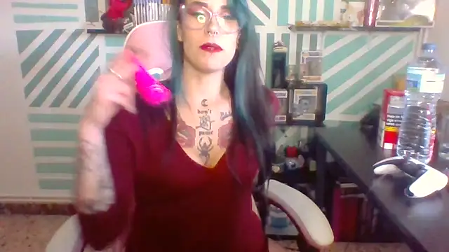 blackrose1997 online show from December 22, 2025, 3:42 pm