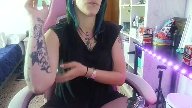Snapshot of blackrose1997 chatting on May 23, 2026, 3:49 pm blackrose1997 online show from May 23, 2026, 3:49 pm