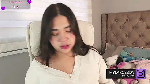 Mylarossi online show from May 21, 2026, 5:53 pm