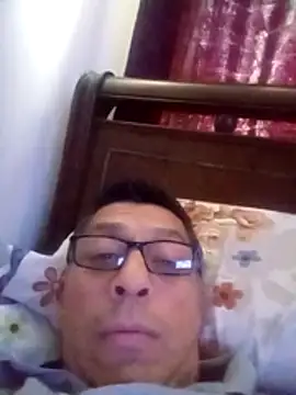 JRAdams23 online show from December 13, 2025, 8:36 pm