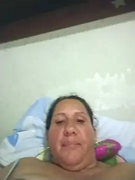 NenaCarters online show from December 20, 2025, 1:02 am