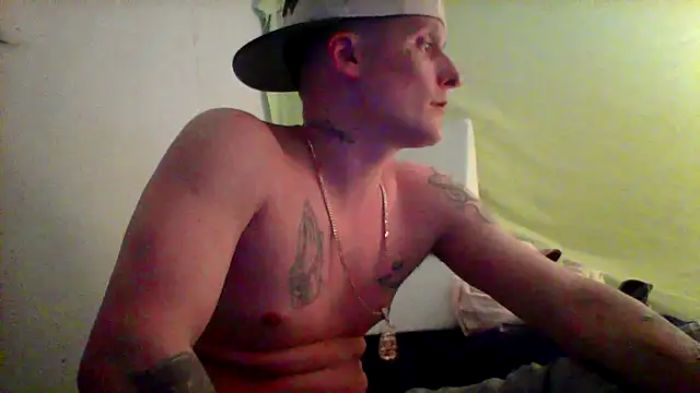 Snapshot of lottatoxicshyt chatting on February 14, 2026, 12:29 am lottatoxicshyt online show from February 14, 2026, 12:29 am