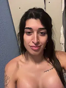 Snapshot of AngelSammiF2F chatting on February 8, 2026, 8:01 pm AngelSammiF2F online show from February 8, 2026, 8:01 pm