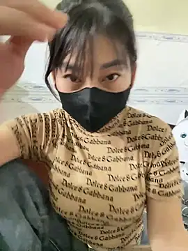 Snapshot of MintShow18 chatting on February 25, 2026, 5:17 am MintShow18 online show from February 25, 2026, 5:17 am