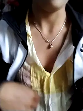 Snapshot of iam-eli chatting on December 5, 2025, 1:03 am iam-eli online show from December 5, 2025, 1:03 am