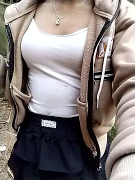 Snapshot of iam-eli chatting on January 11, 2026, 1:21 am iam-eli online show from January 11, 2026, 1:21 am