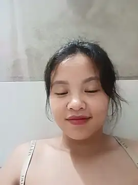 Pretty-haert online show from July 25, 2026, 5:21 pm