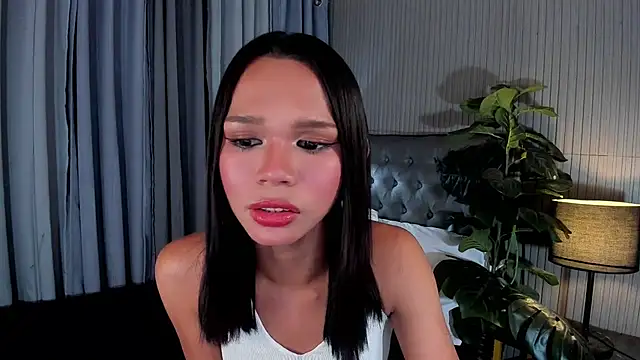 asianpetiteprincess online show from June 27, 2026, 8:58 pm