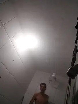 Lucasmk777 online show from December 20, 2025, 10:33 am