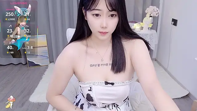 Snapshot of Xania_xx chatting on December 18, 2025, 8:59 pm Xania xx online show from December 18, 2025, 8:59 pm