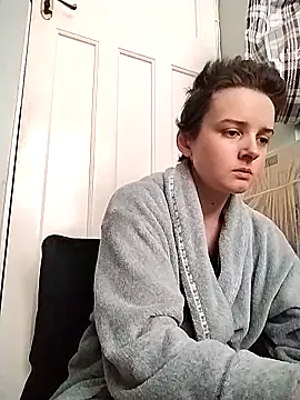 Amy01112 online show from March 9, 2026, 2:10 pm