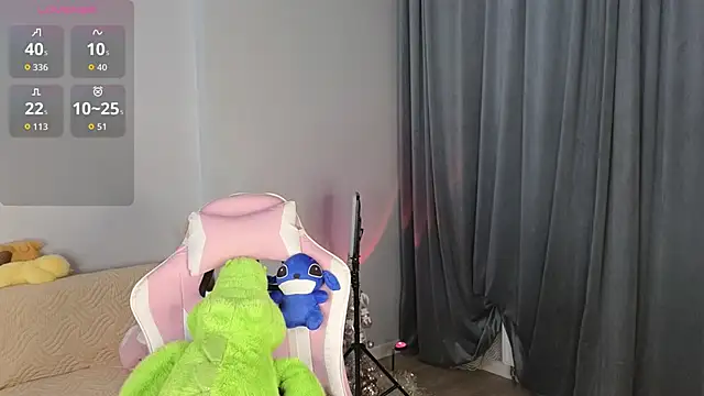 Snapshot of mimiicherry chatting on February 8, 2026, 3:21 am mimiicherry online show from February 8, 2026, 3:21 am